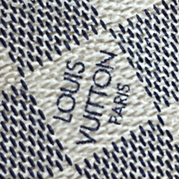 Auth. Louis Vuitton Damier Azul 4 Hook Ring Key Holder Case Wallet Multicles LV - Picture 4 of 17